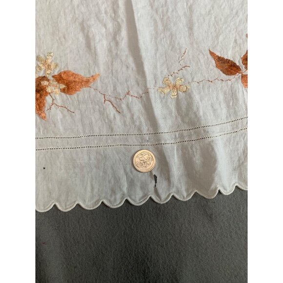Vintage Embroidered Floral Linen Tablecloth Scalloped Edge 23"x23" - Picture 3 of 11